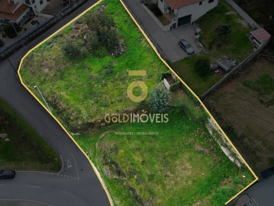 Terreno para Venda em Sobrado e Bairros Foto 1
