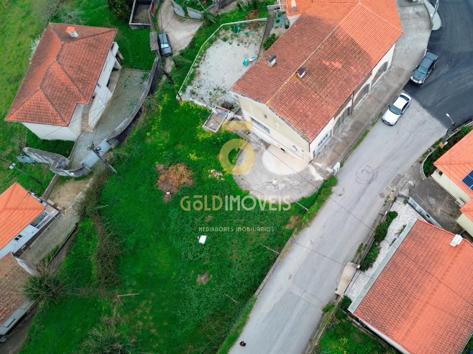 Terreno para Venda em Raiva, Pedorido e Paraíso Foto 1