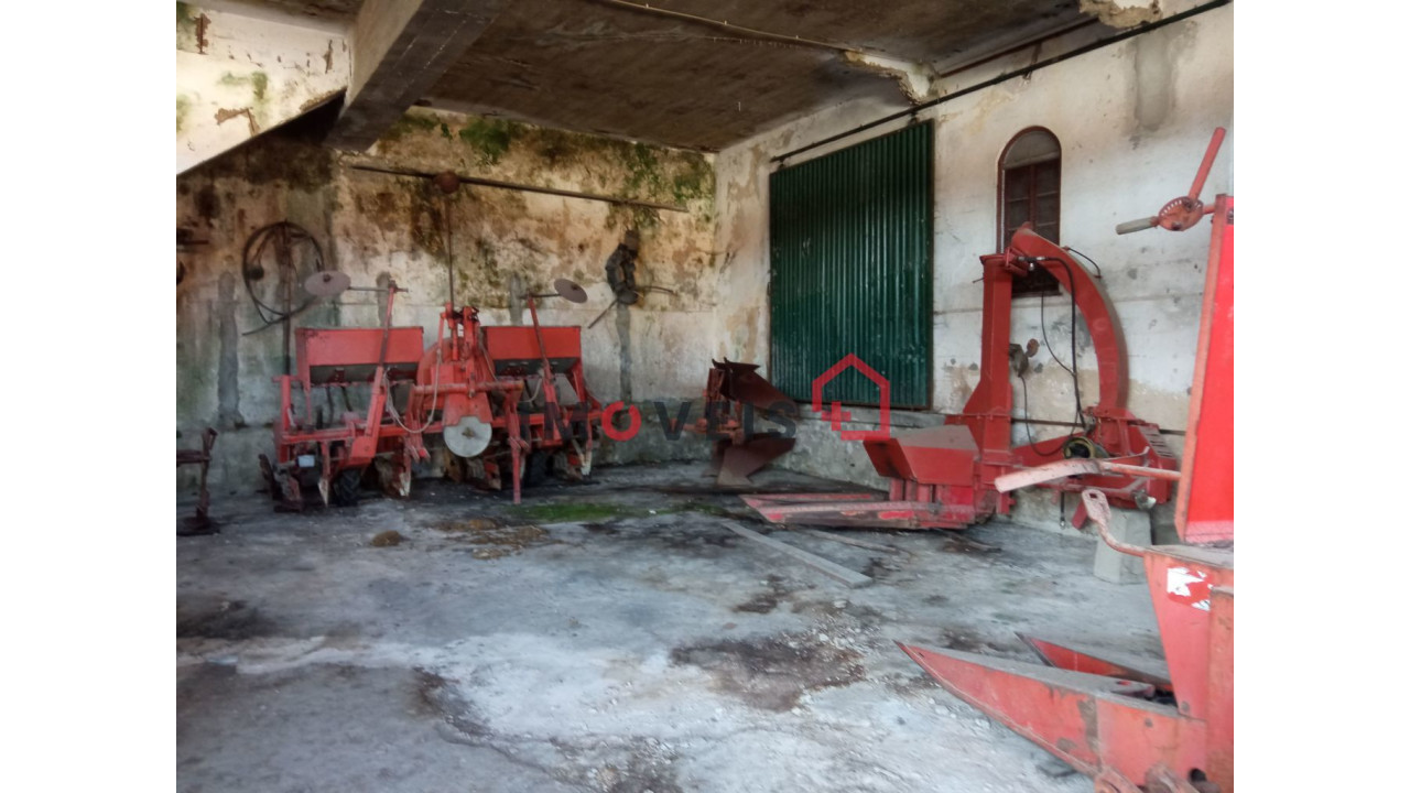 Moradia T5 para Venda em Gondemaria e Olival Foto 15