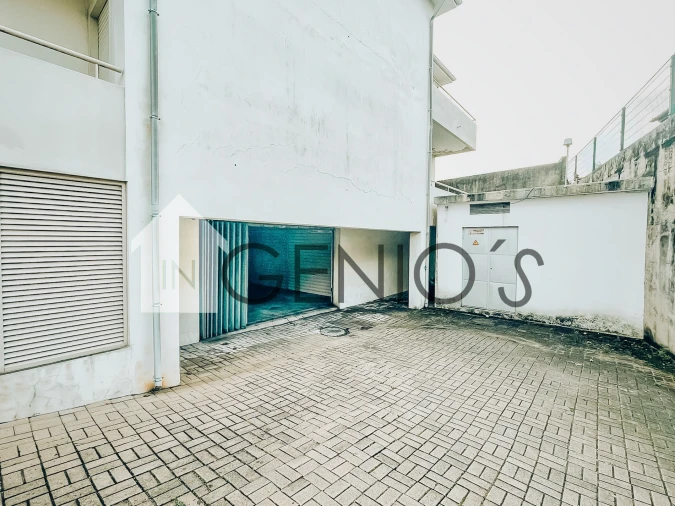 Garagem para Venda em Seide Foto 9