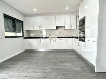Apartamento T3 para Venda em Olhão