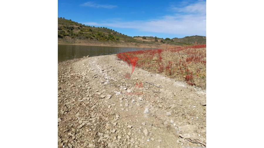 Terreno para Venda em Odeleite Foto 4