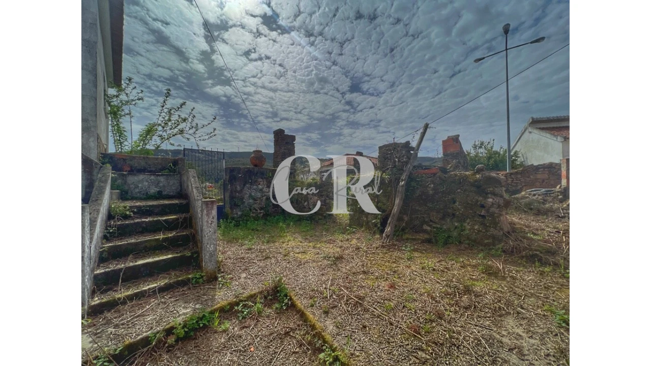 Moradia T2 para Venda em Campelo Foto 41