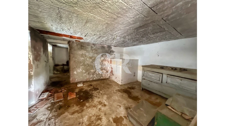 Moradia T2 para Venda em Campelo Foto 8