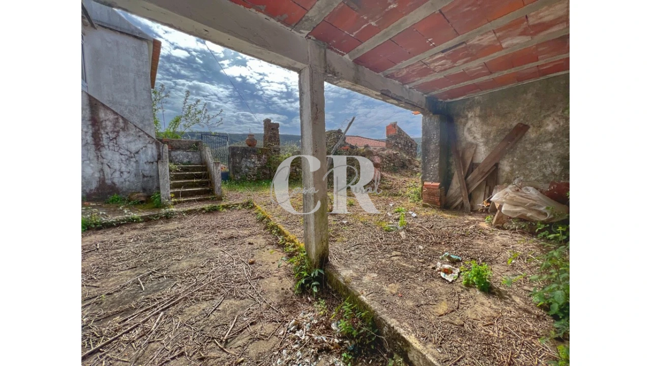 Moradia T2 para Venda em Campelo Foto 3