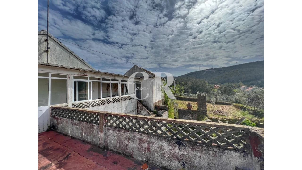 Moradia T2 para Venda em Campelo Foto 40