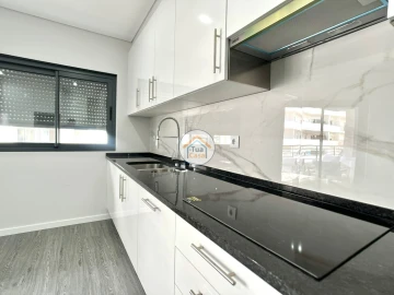 Apartamento T3 para Venda em Olhão