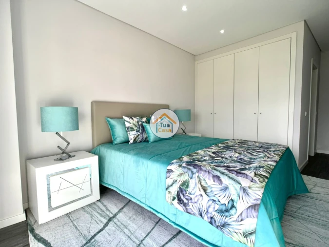 Apartamento T3 para Venda em Olhão Foto 14