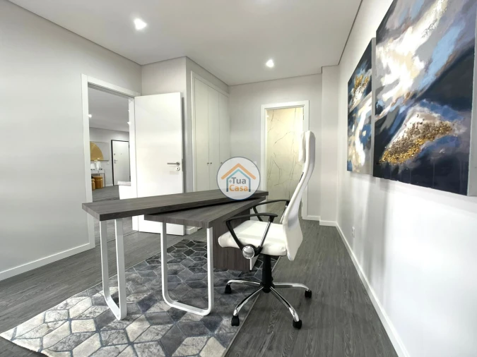 Apartamento T3 para Venda em Olhão Foto 10