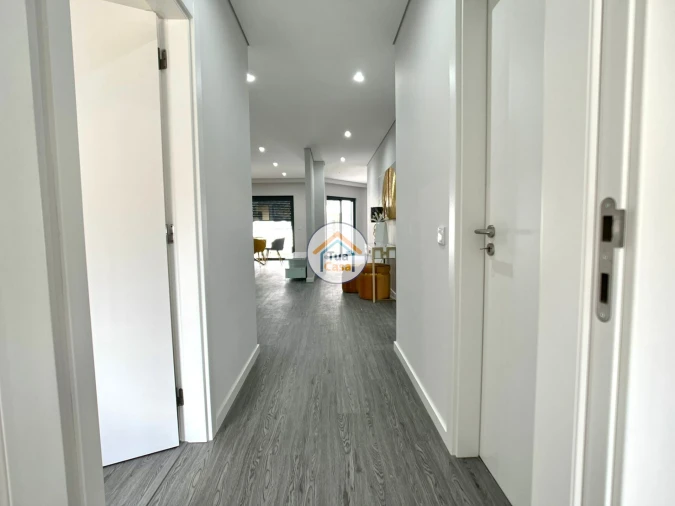 Apartamento T3 para Venda em Olhão Foto 20