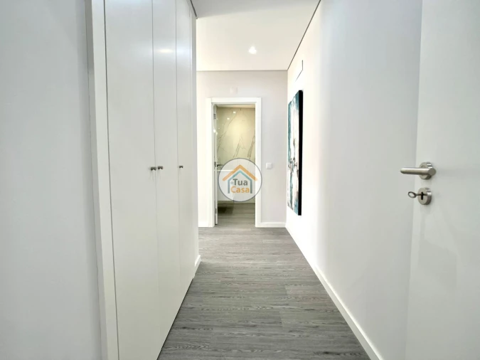 Apartamento T3 para Venda em Olhão Foto 11