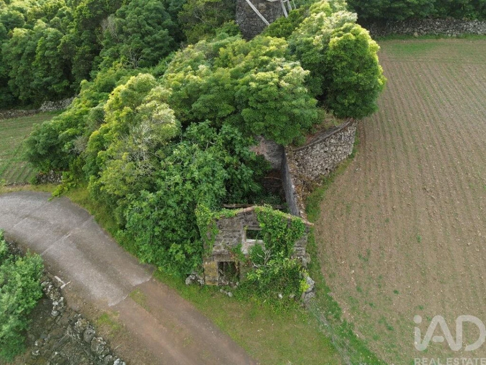 Moradia para Venda em Criação Velha Foto 24