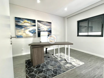 Apartamento T3 para Venda em Olhão