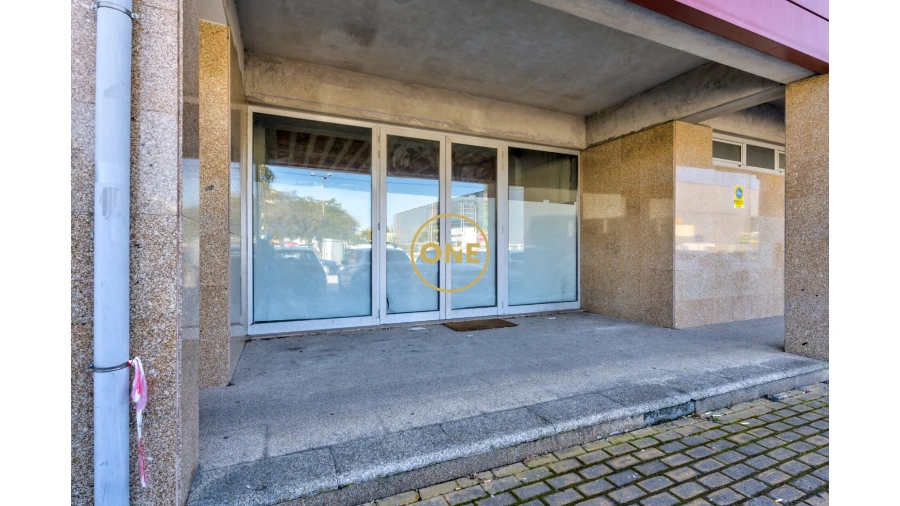 Armazém para Venda em Lousado Foto 3