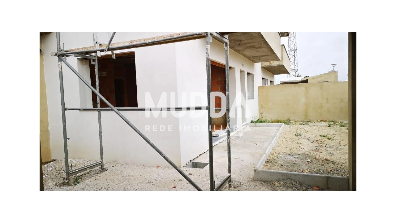 Moradia T4 para Venda em Esgueira Foto 7