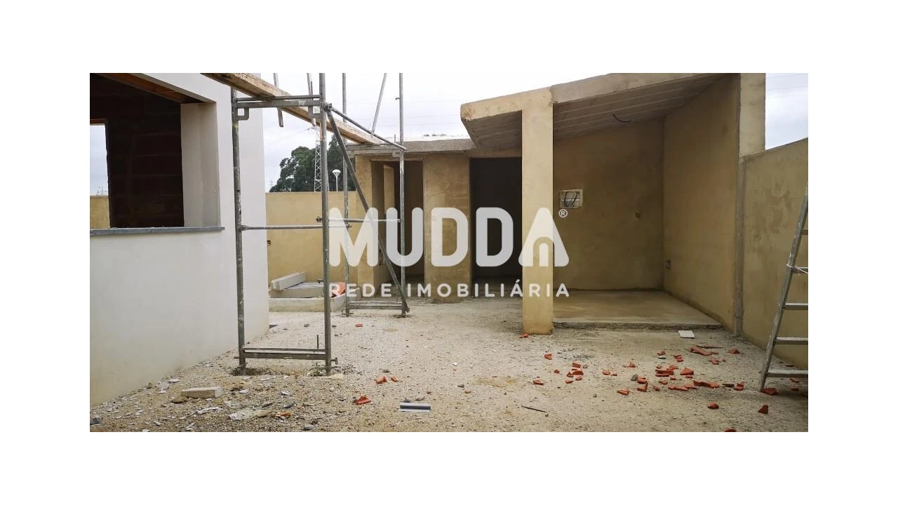 Moradia T4 para Venda em Esgueira Foto 5