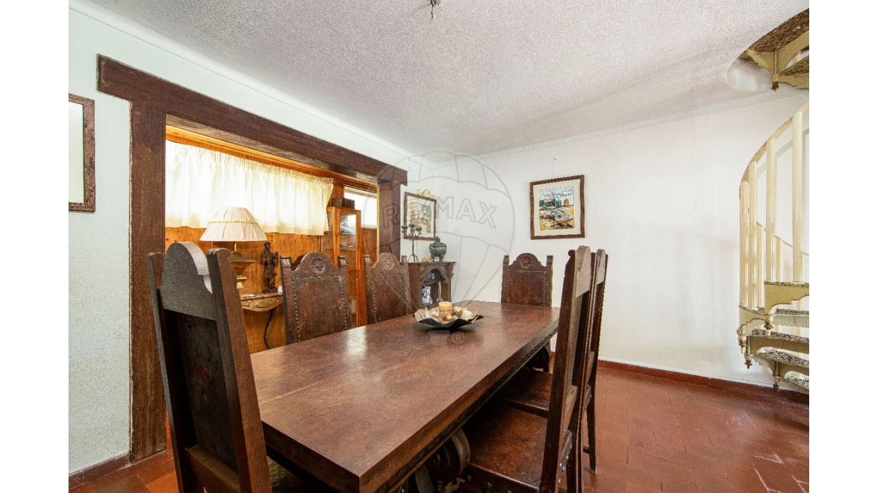 Quinta T4 para Venda em Azeitão (São Lourenço e São Simão) Foto 24