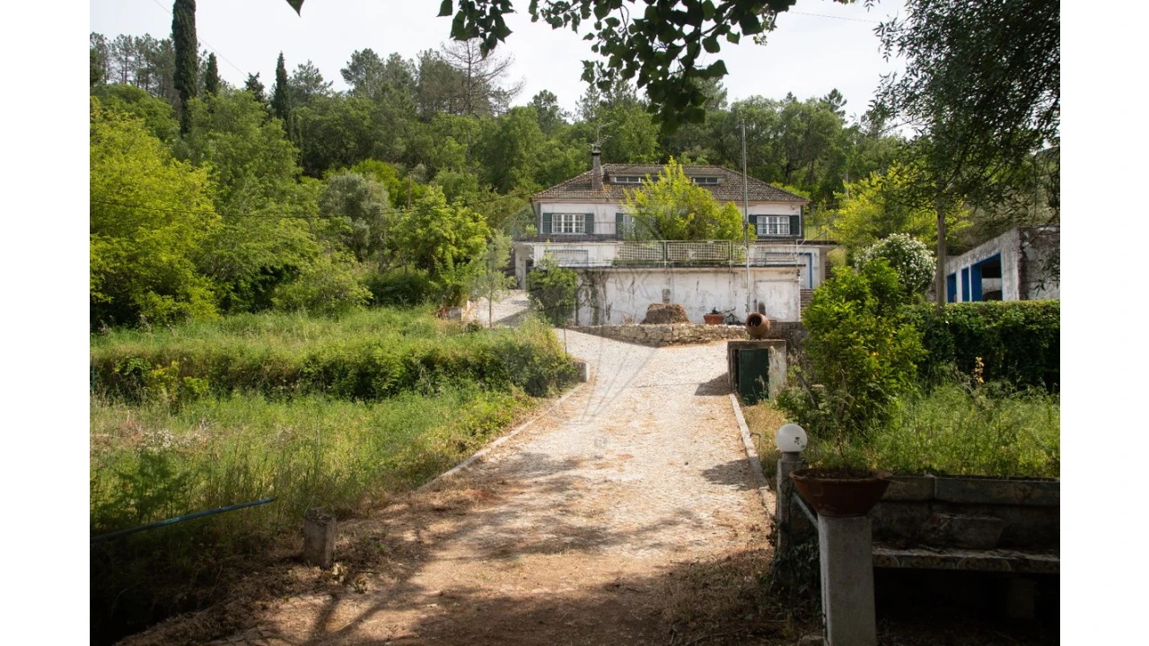 Quinta T4 para Venda em Azeitão (São Lourenço e São Simão) Foto 41