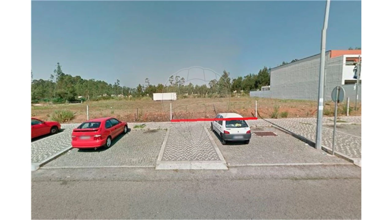 Terreno para Venda em Silvalde Foto 3