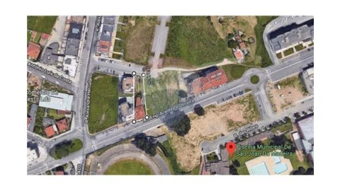 Terreno para Venda em São João da Madeira