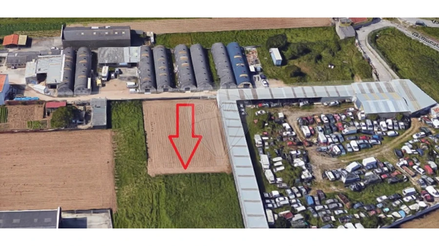 Terreno para Venda em Silvalde Foto 3