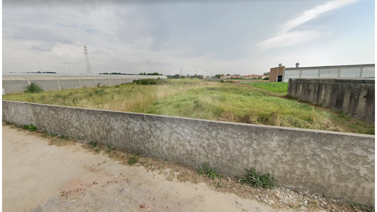 Terreno para Venda em Silvalde Foto 5