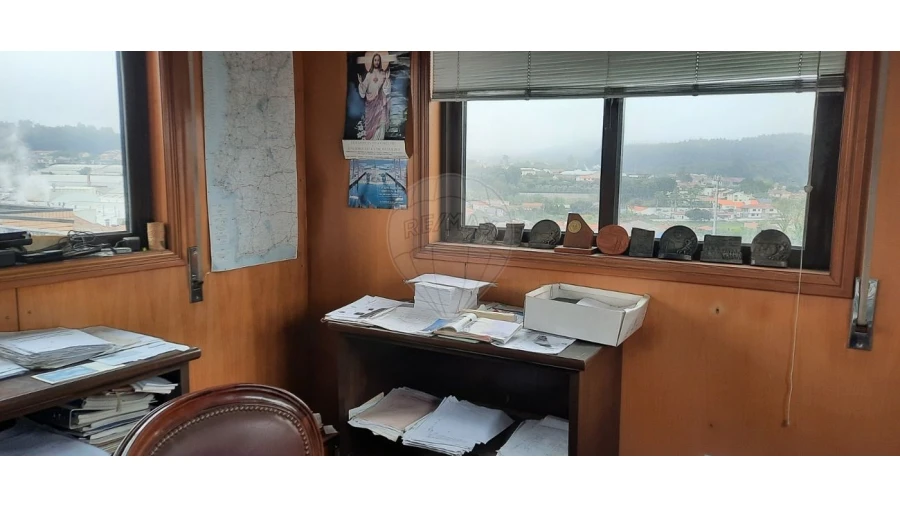 Apartamento T4 para Venda em Santa Maria de Lamas Foto 20