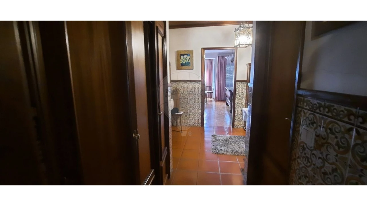 Apartamento T4 para Venda em Santa Maria de Lamas Foto 15