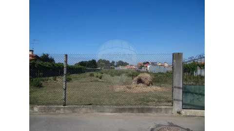 Terreno para Venda em Esmoriz
