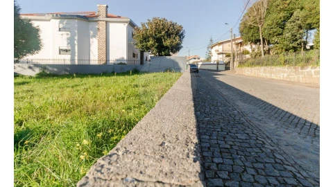 Terreno para Venda em São Felix da Marinha