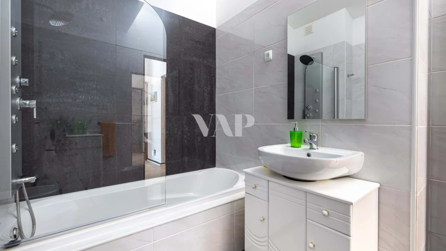 Apartamento T3 para Venda em Quarteira Foto 15