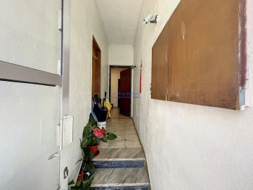 Moradia T5 para Venda em Corroios