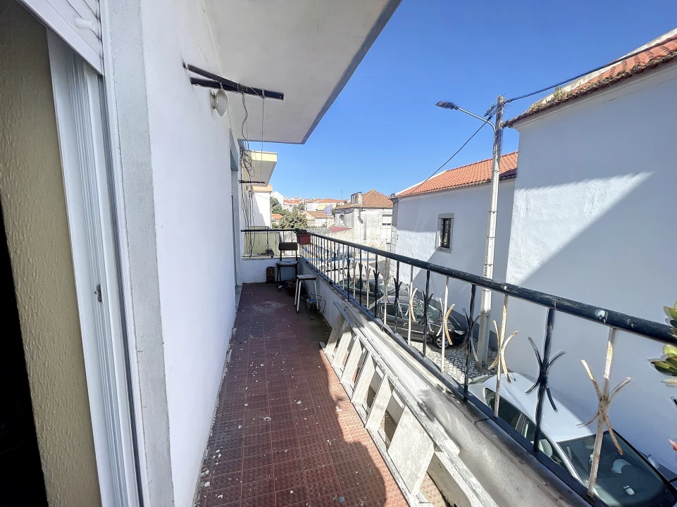 Moradia T5 para Venda em Corroios Foto 12