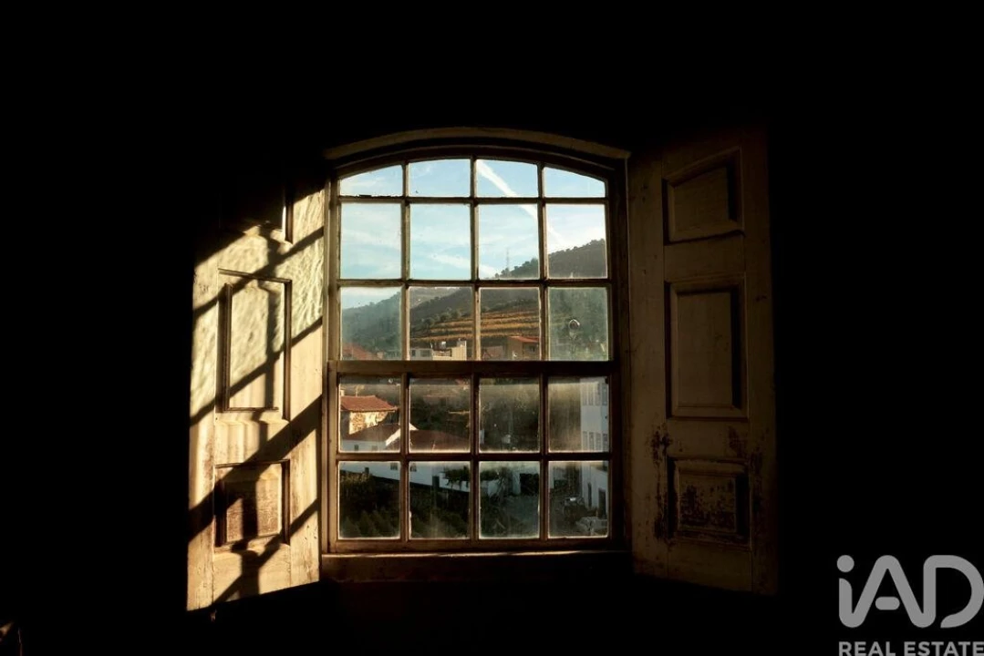 Moradia T14 para Venda em Vilarinho dos Freires Foto 17