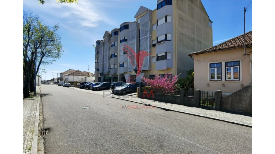 Apartamento T2 para Venda em Alcanena e Vila Moreira