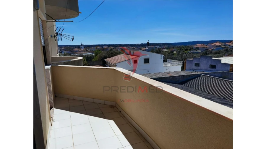 Apartamento T2 para Venda em Alcanena e Vila Moreira Foto 13