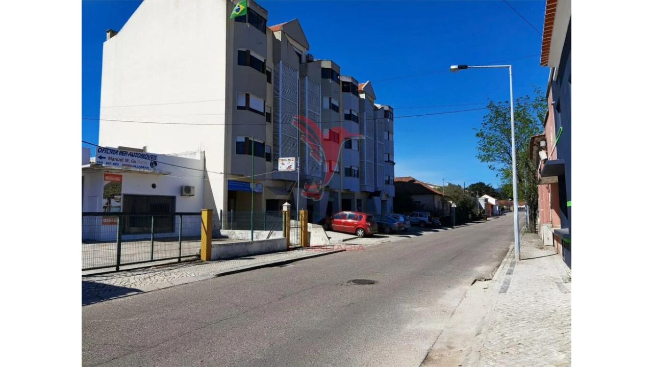 Apartamento T2 para Venda em Alcanena e Vila Moreira Foto 5
