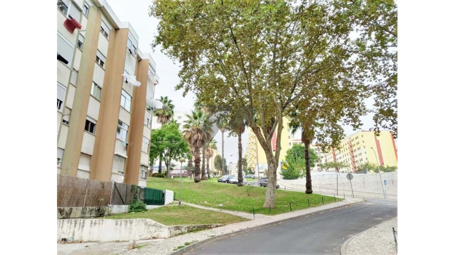 Apartamento T2 para Venda em Odivelas Foto 20