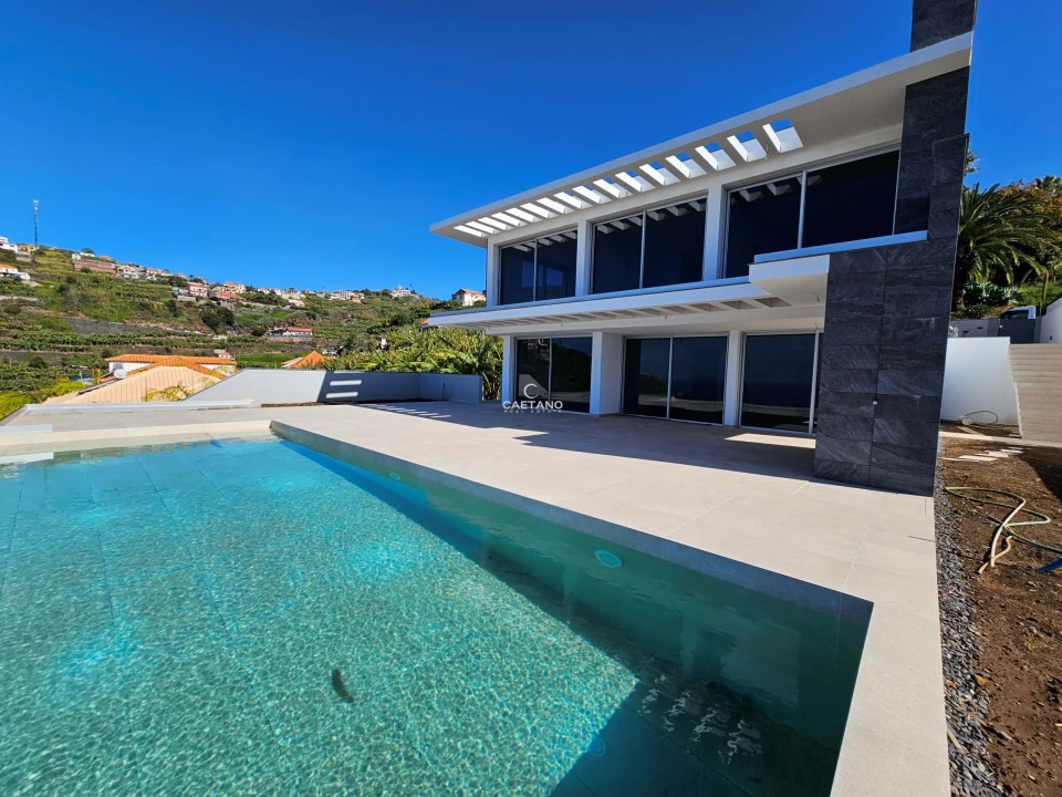 Moradia T4 para Venda em Ponta do Sol Foto 25