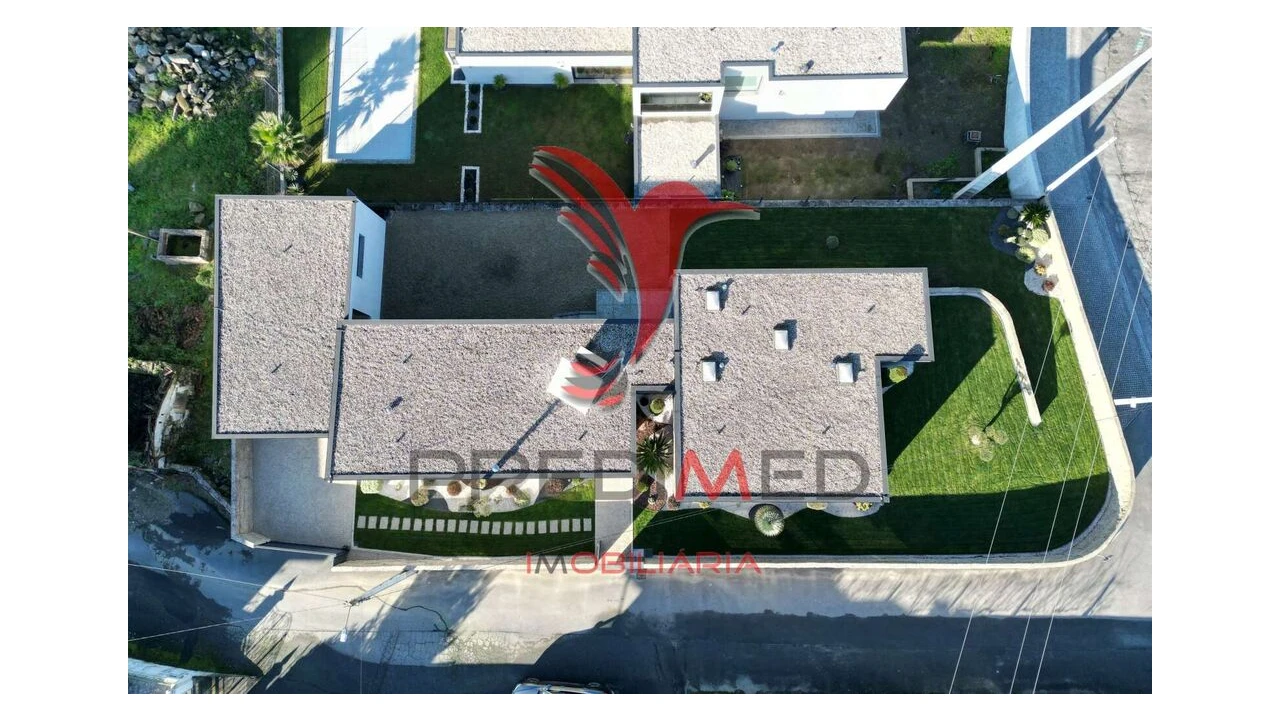 Moradia T3 para Venda em Souto Santa Maria, Souto São Salvador e Gondomar Foto 2