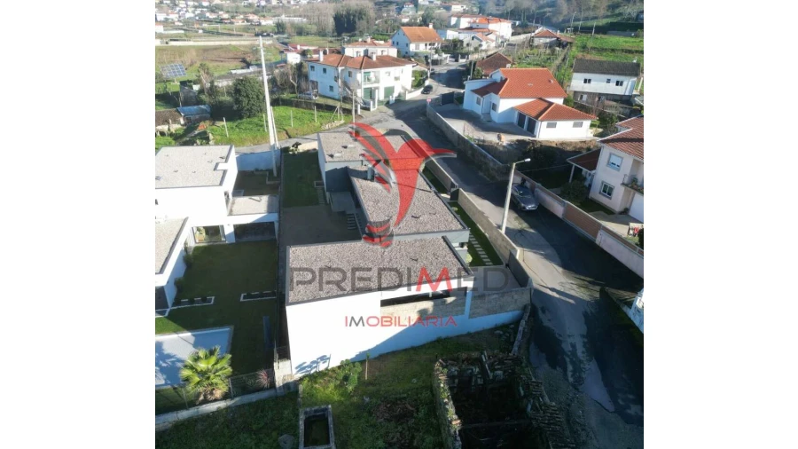 Moradia T3 para Venda em Souto Santa Maria, Souto São Salvador e Gondomar Foto 4