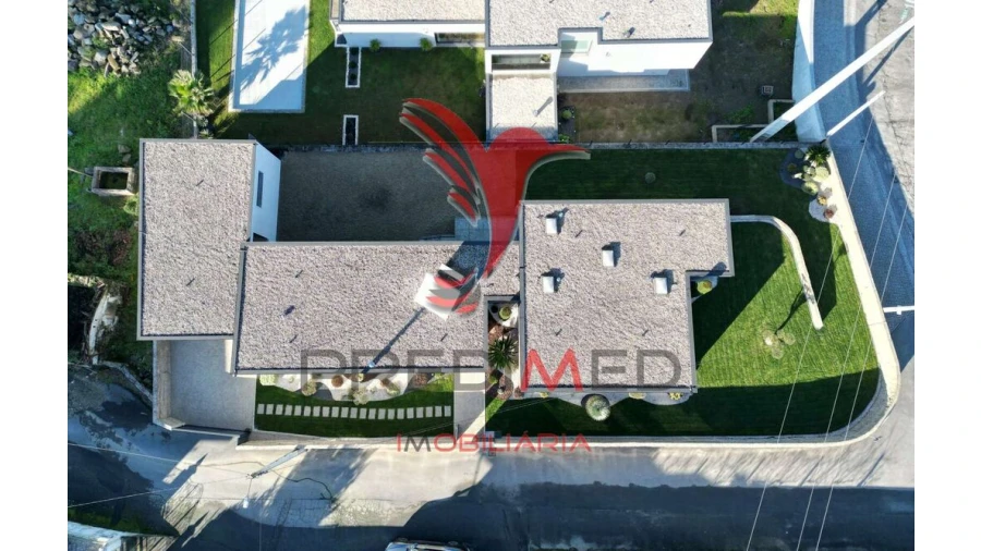 Moradia T3 para Venda em Souto Santa Maria, Souto São Salvador e Gondomar Foto 2