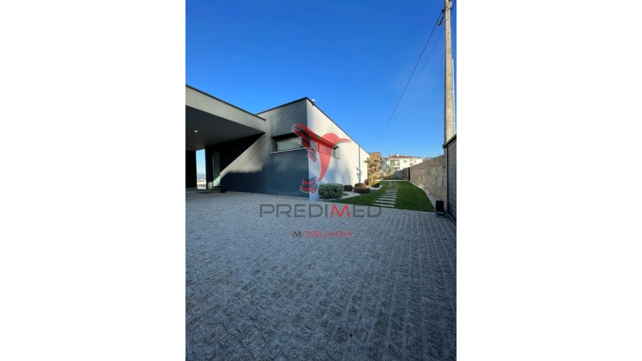 Moradia T3 para Venda em Souto Santa Maria, Souto São Salvador e Gondomar Foto 12