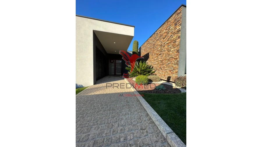 Moradia T3 para Venda em Souto Santa Maria, Souto São Salvador e Gondomar Foto 10