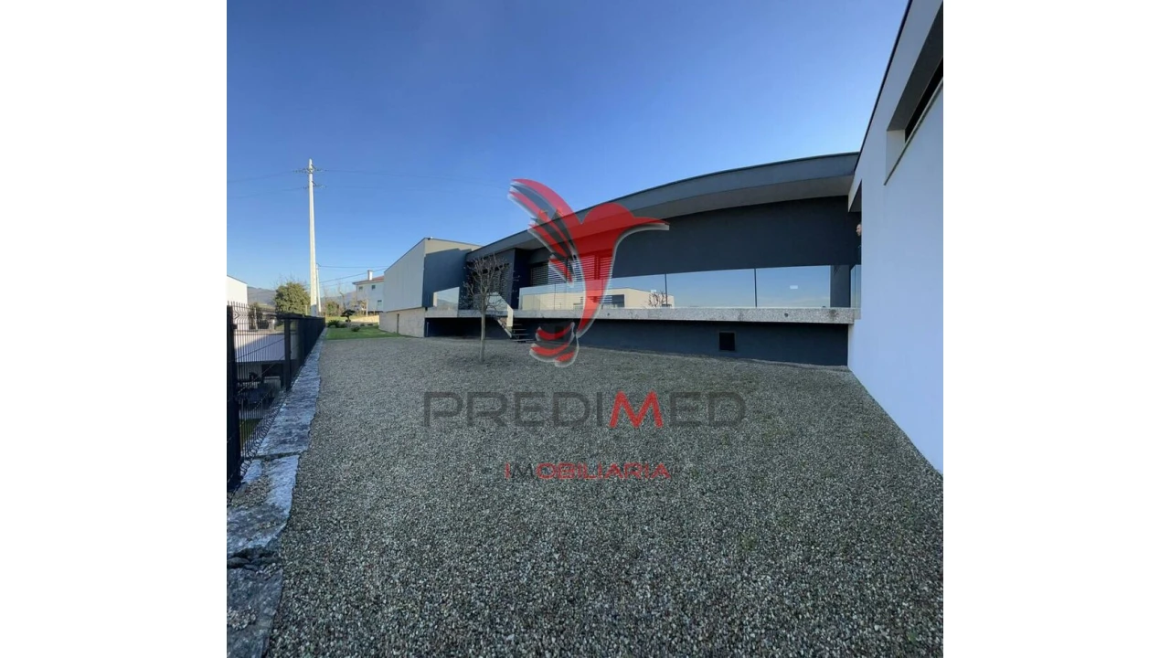 Moradia T3 para Venda em Souto Santa Maria, Souto São Salvador e Gondomar Foto 13