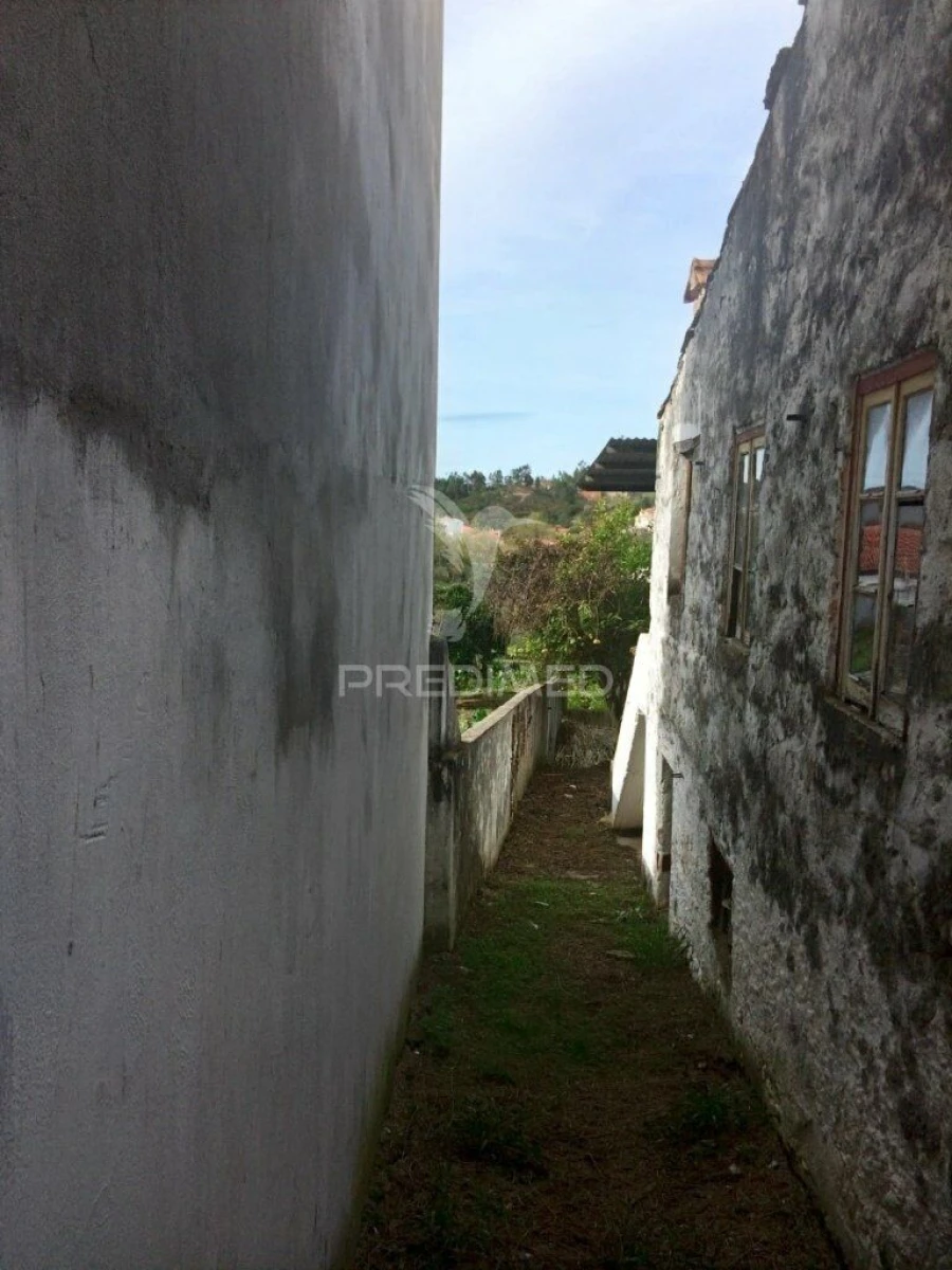 Moradia T2 para Venda em Amiais de Baixo Foto 6