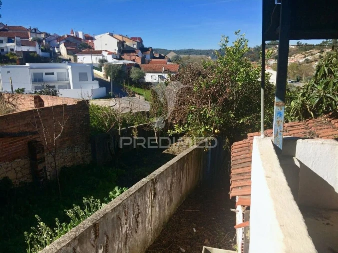 Moradia T2 para Venda em Amiais de Baixo Foto 19