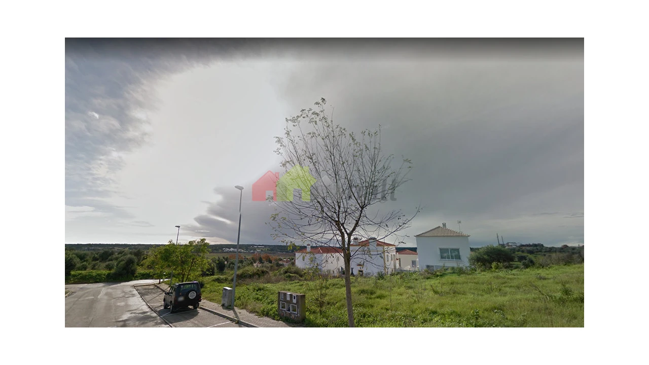 Terreno para Venda em Santa Maria do Castelo e Santiago e Santa Susana Foto 2