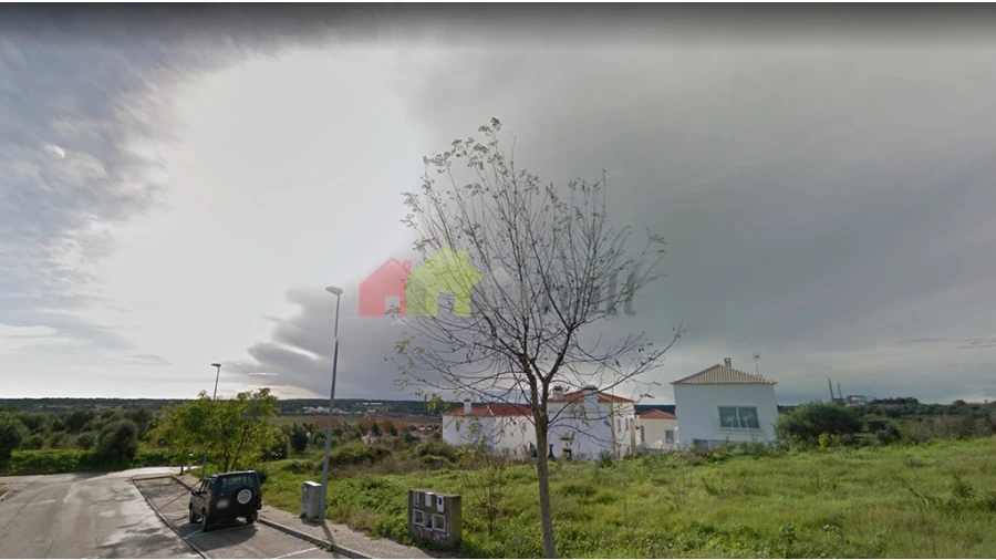 Terreno para Venda em Santa Maria do Castelo e Santiago e Santa Susana Foto 2