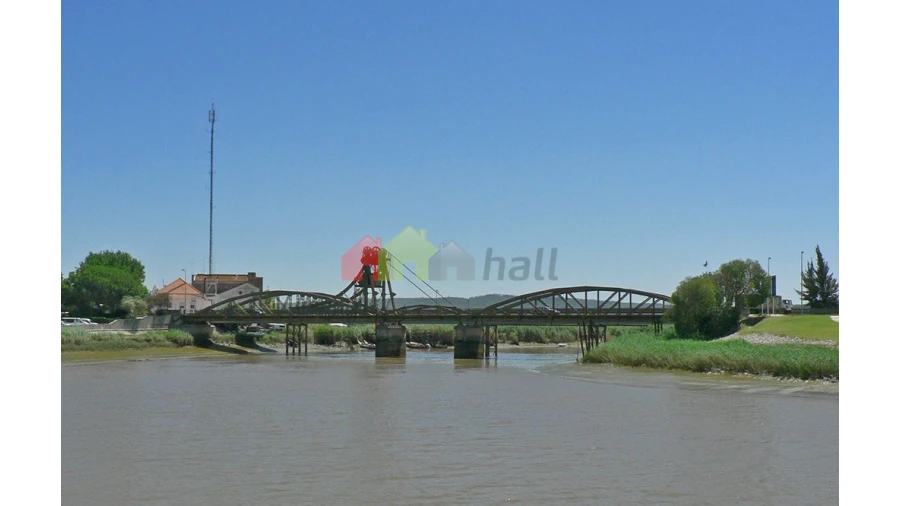 Terreno para Venda em Santa Maria do Castelo e Santiago e Santa Susana Foto 4